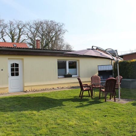 Bungalow Gross Dratow Luaran gambar