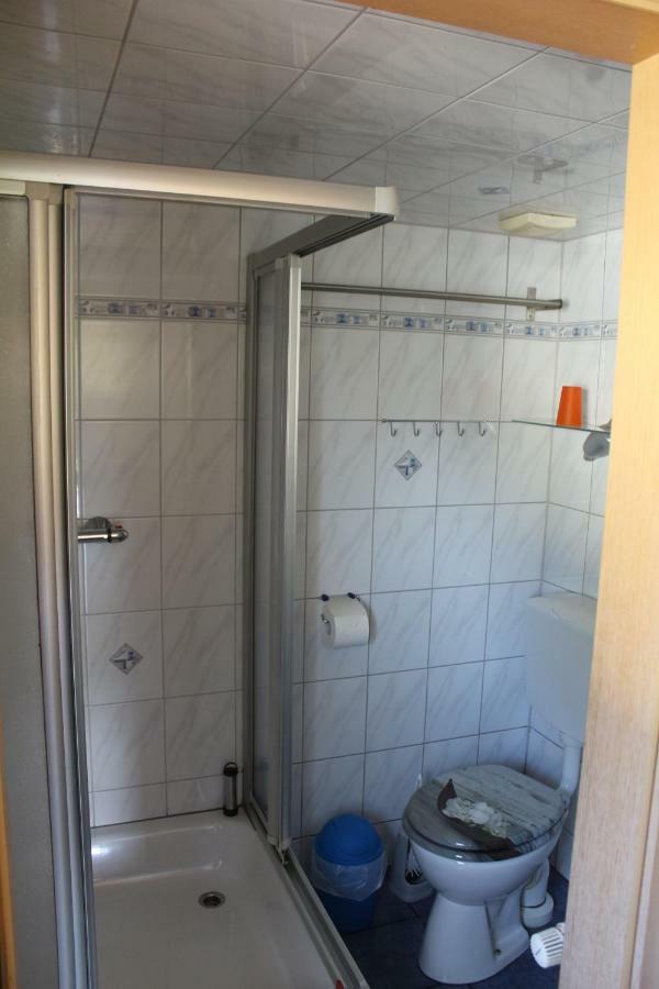 Bungalow Gross Dratow Luaran gambar