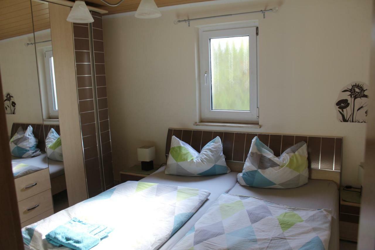 Bungalow Gross Dratow Luaran gambar